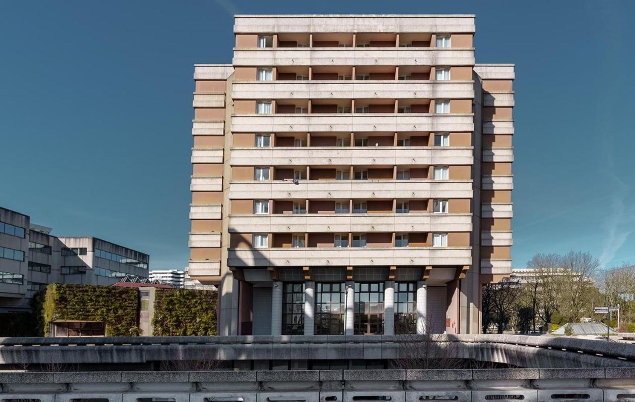 Uxco Grenad'Inn Bordeaux Exterior photo